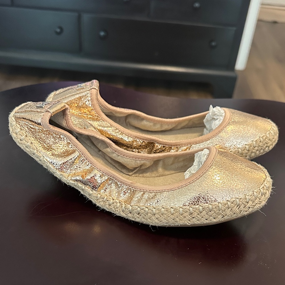 Elegant Gold Espadrille Flats